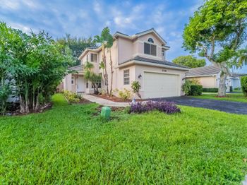 9358 Arborwood Cir