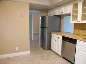 6400 NW 2nd Avenue 423, Boca Raton FL 33487