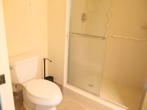 6400 NW 2nd Avenue 423, Boca Raton FL 33487