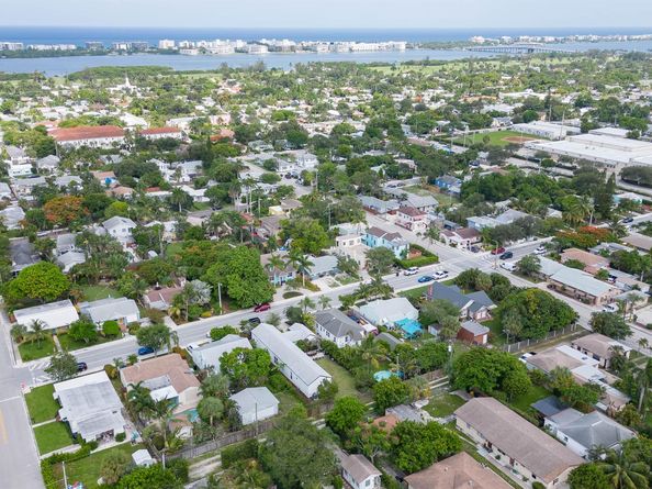 1019 N K Street, Lake Worth Beach FL 33460