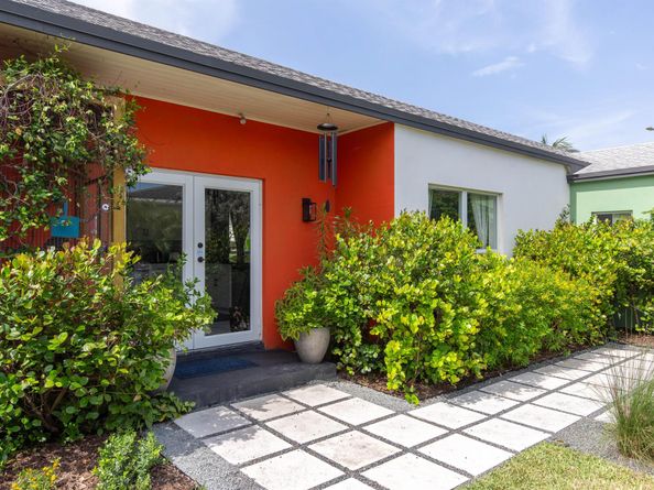 1019 N K Street, Lake Worth Beach FL 33460