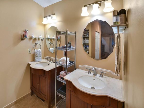 9226 NW 44th Ct, Coral Springs FL 33065