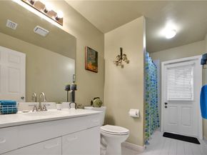 9226 NW 44th Ct, Coral Springs FL 33065