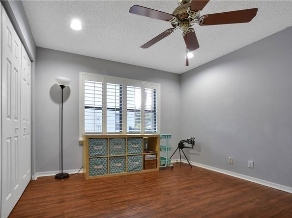 9226 NW 44th Ct, Coral Springs FL 33065