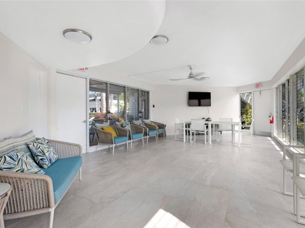180 Isle Of Venice Dr 432, Fort Lauderdale FL 33301