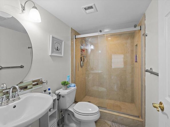 9845 Pineapple Tree Drive 108, Boynton Beach FL 33436