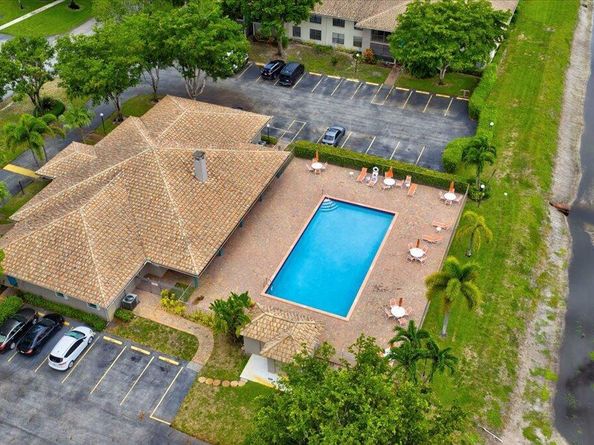 9845 Pineapple Tree Drive 108, Boynton Beach FL 33436