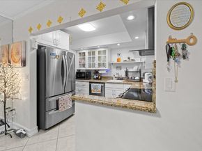 9845 Pineapple Tree Drive 108, Boynton Beach FL 33436
