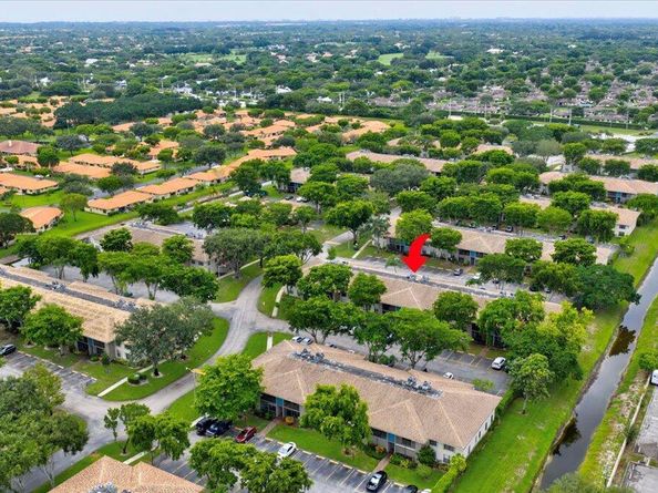 9845 Pineapple Tree Drive 108, Boynton Beach FL 33436