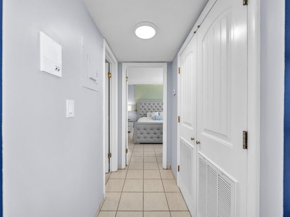 6900 Bay Drive 11i, Miami Beach FL 33141