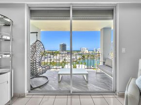 6900 Bay Drive 11i, Miami Beach FL 33141