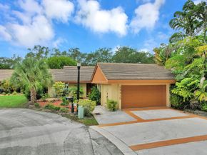 19915 NE 10th Place Way, Miami FL 33179