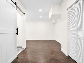 19915 NE 10th Place Way, Miami FL 33179