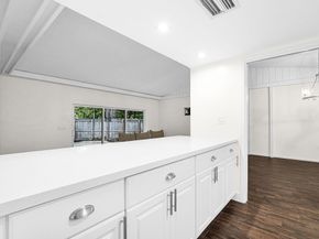 19915 NE 10th Place Way, Miami FL 33179