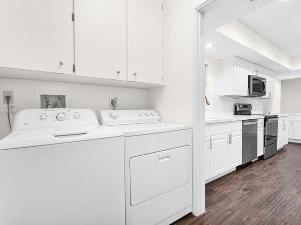 19915 NE 10th Place Way, Miami FL 33179