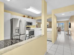 9560 Weldon Cir J413, Fort Lauderdale FL 33321