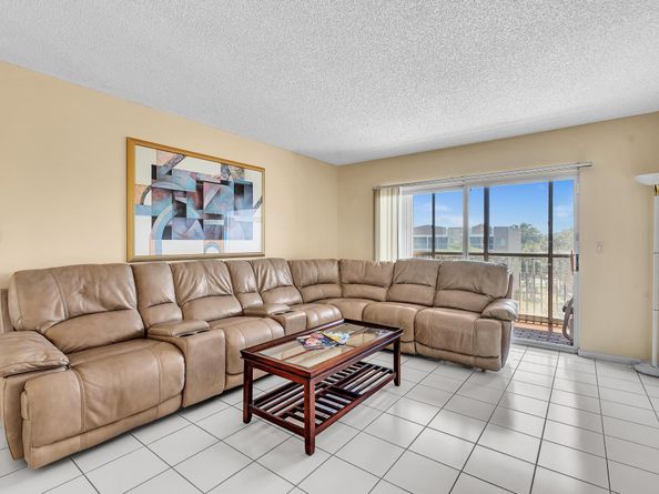 9560 Weldon Cir J413, Fort Lauderdale FL 33321