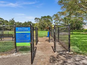 3008 Willow Ln 265, Hollywood FL 33021
