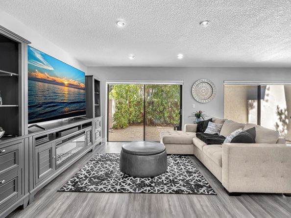 3008 Willow Ln 265, Hollywood FL 33021
