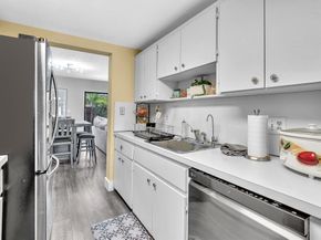 3008 Willow Ln 265, Hollywood FL 33021