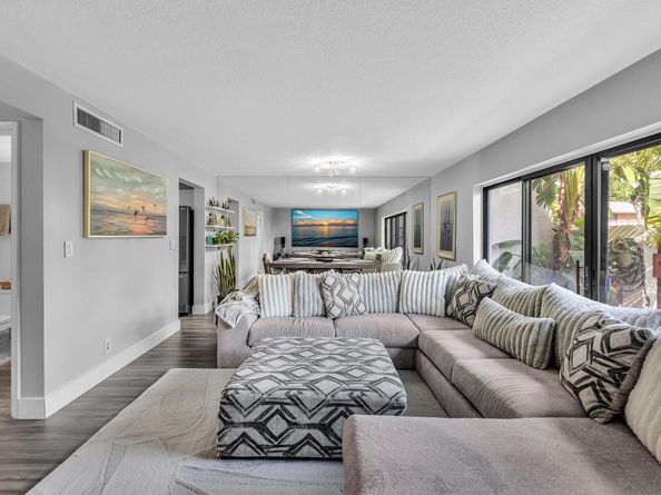 3008 Willow Ln 265, Hollywood FL 33021