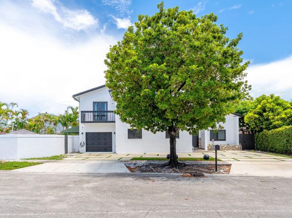 5663 SW 130th Avenue, Miami FL 33183