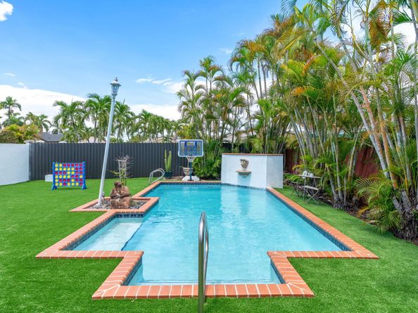 5663 SW 130th Avenue, Miami FL 33183
