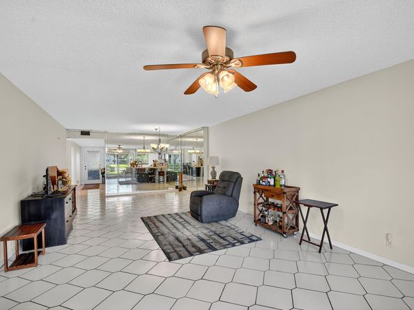 15244 Lakes Of Delray Boulevard 103, Delray Beach FL 33484