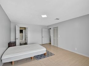 326 W Pine 19 Street 19, Lantana FL 33462