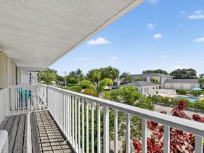 326 W Pine 19 Street 19, Lantana FL 33462