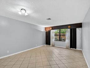 326 W Pine 19 Street 19, Lantana FL 33462