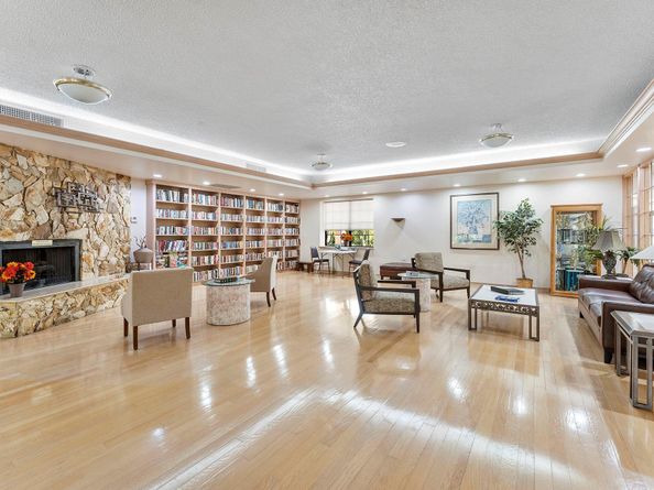 3051 NW 48th Ave 808, Coconut Creek FL 33063