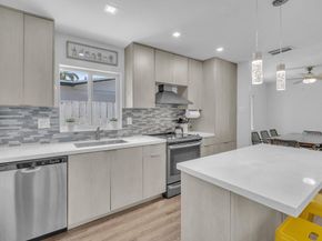 1121 N 66th Ter, Hollywood FL 33024
