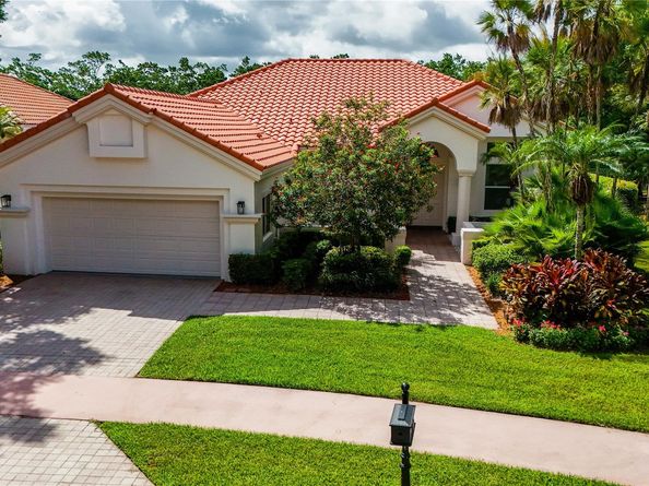 2690 Oakmont Drive, Weston FL 33332