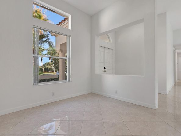 2690 Oakmont Drive, Weston FL 33332