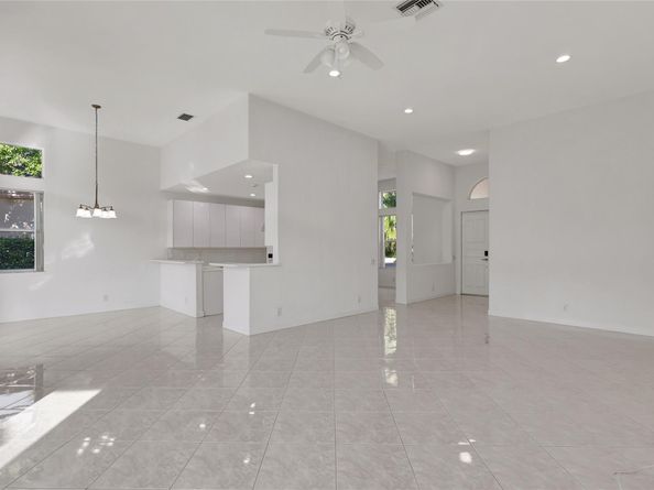2690 Oakmont Drive, Weston FL 33332