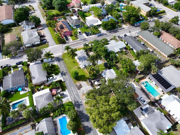 416 11th Avenue S, Lake Worth Beach FL 33460