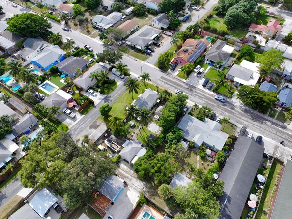 416 11th Avenue S, Lake Worth Beach FL 33460