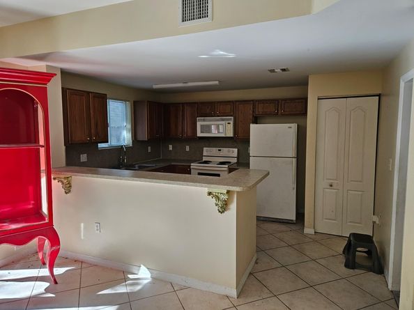 5985 SW 99th Terrace, Cooper City FL 33328