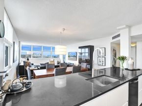 800 SE 20th Ave 915, Deerfield Beach FL 33441