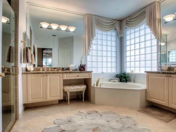 9748 Via Verga Street, Lake Worth FL 33467