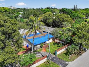 871 SW 10th St, Pompano Beach FL 33060