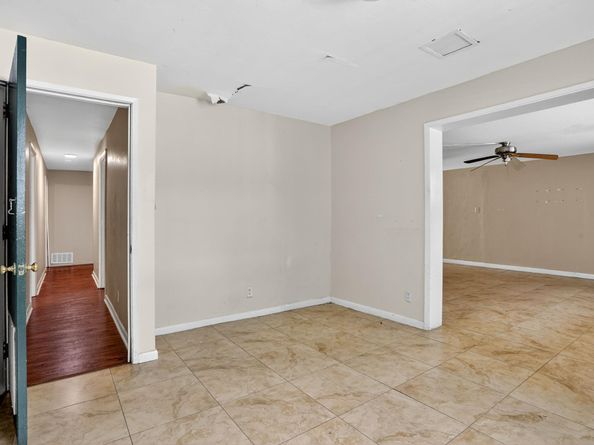 871 SW 10th St, Pompano Beach FL 33060