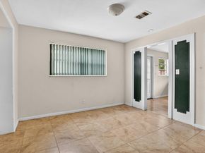 871 SW 10th St, Pompano Beach FL 33060