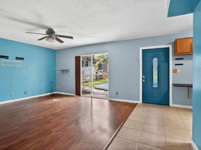 871 SW 10th St, Pompano Beach FL 33060