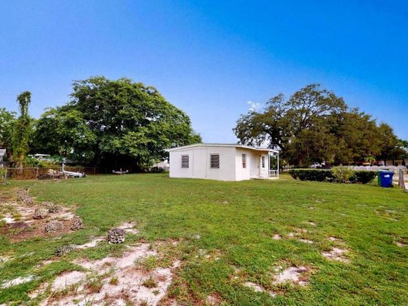 16320 NW 19th Ct, Miami Gardens FL 33054