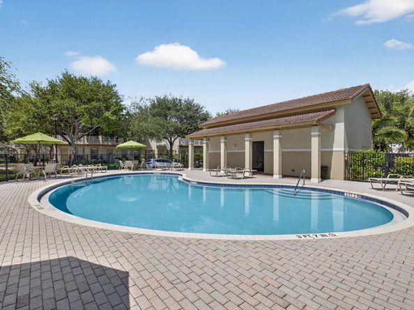 616 NW 25th Ave 616, Boynton Beach FL 33426