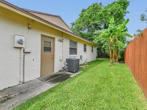 5001 Woodstone Circle, Lake Worth FL 33463