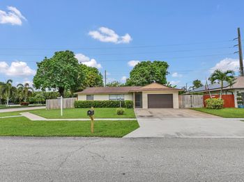 5001 Woodstone Circle