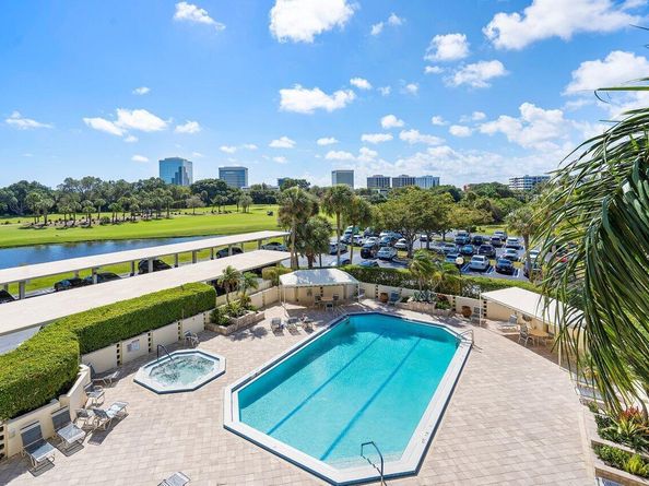 1900 Consulate Place 604, West Palm Beach FL 33401